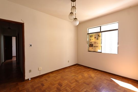 Apartamento para alugar com 2 quartos, 69m² em Barro Preto, Belo Horizonte