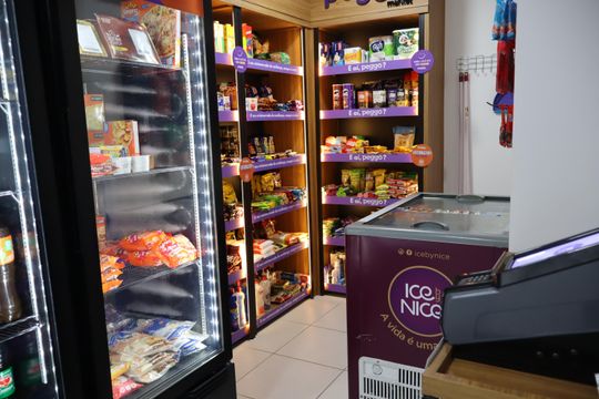 Área comum - Mercado de apartamento para alugar com 2 quartos, 40m² em Vila Graciosa, São Paulo