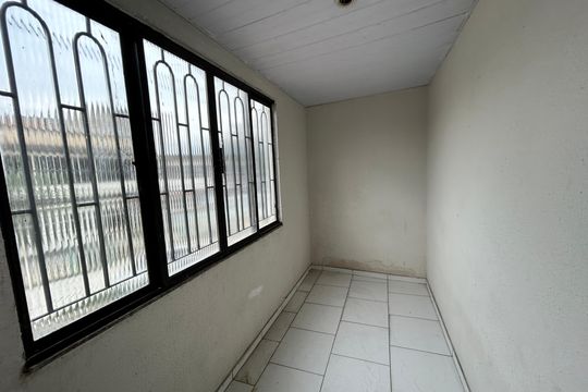 Varanda do quarto de apartamento para alugar com 1 quarto, 36m² em Anchieta, Nilópolis