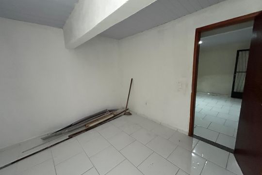 Quarto de apartamento para alugar com 1 quarto, 36m² em Anchieta, Nilópolis