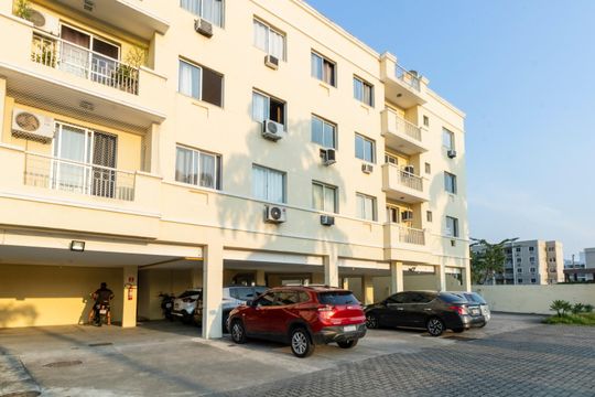 Fachada de apartamento para alugar com 2 quartos, 122m² em Campo Grande, Rio de Janeiro