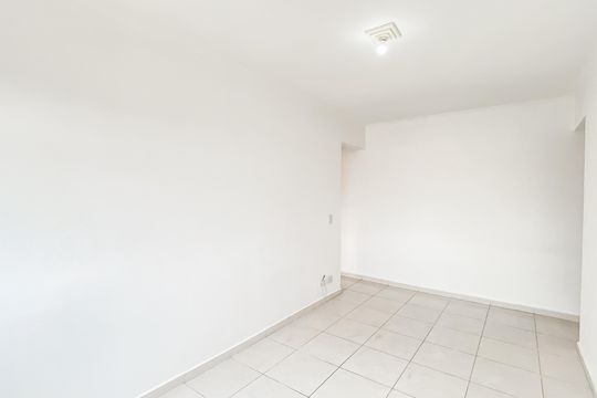 Sala de apartamento para alugar com 2 quartos, 65m² em Cangaiba, São Paulo