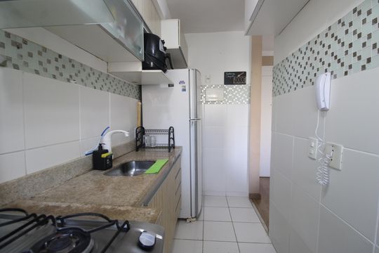 Cozinha de apartamento para alugar com 2 quartos, 52m² em Recreio dos Bandeirantes, Rio de Janeiro