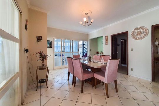 Casa à venda com 5 quartos, 444m² em Jardim Chapadão, Campinas