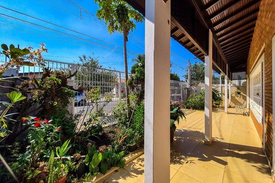 Casa à venda com 5 quartos, 444m² em Jardim Chapadão, Campinas