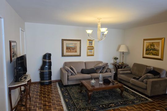Apartamento à venda com 4 quartos, 139m² em Centro Cívico, Curitiba
