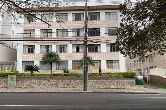 Fachada de apartamento à venda com 4 quartos, 139m² em Centro Cívico, Curitiba