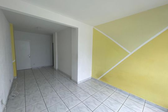 Sala de apartamento para alugar com 1 quarto, 65m² em Centro, São Vicente