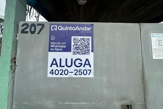 Fachada de casa para alugar com 1 quarto, 50m² em Vila Boa Vista, Barueri