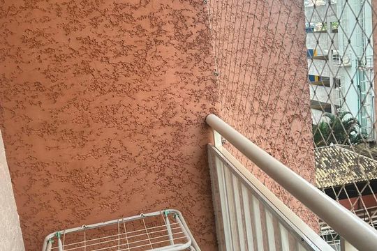 Varanda de apartamento à venda com 2 quartos, 49m² em Jardim Rossi, Guarulhos