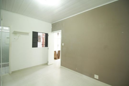 Quarto de casa para alugar com 1 quarto, 50m² em Nossa Senhora do O, São Paulo
