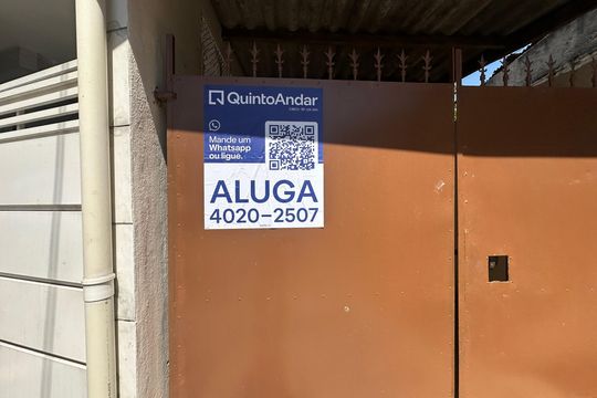 Fachada de casa para alugar com 1 quarto, 52m² em Vila Boa Vista, Barueri