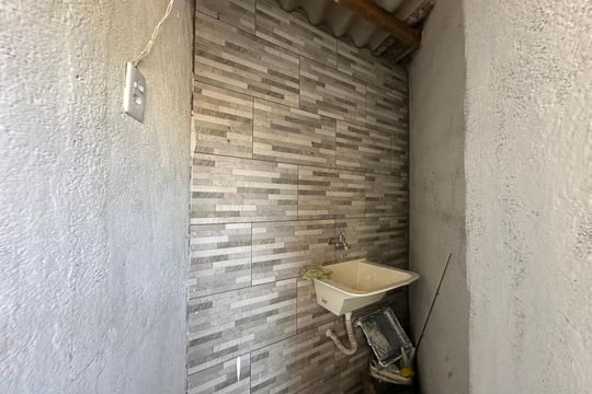 Área de Serviço de casa para alugar com 1 quarto, 52m² em Vila Boa Vista, Barueri