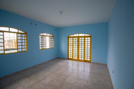 Casa para alugar com 4 quartos, 150m² em Quadra 300, Brasília