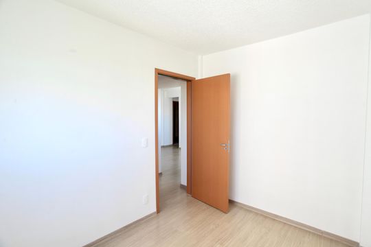 Quarto 2 de apartamento para alugar com 2 quartos, 50m² em Chácara Contagem, Contagem