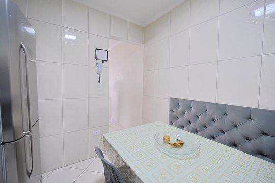 Cozinha de casa de condomínio para alugar com 2 quartos, 65m² em Vila Pierina, São Paulo
