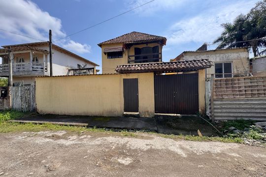Fachada de apartamento à venda com 3 quartos, 300m² em Vargem Grande, Rio de Janeiro