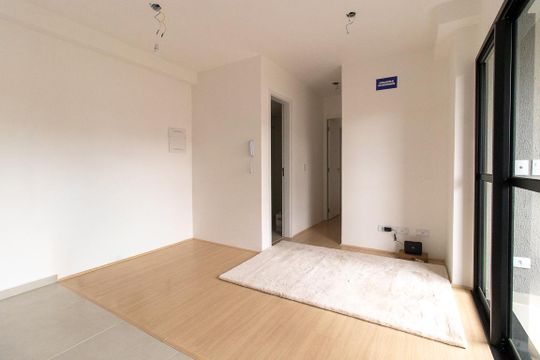 Apartamento para alugar com 2 quartos, 46m² em Capão Raso, Curitiba