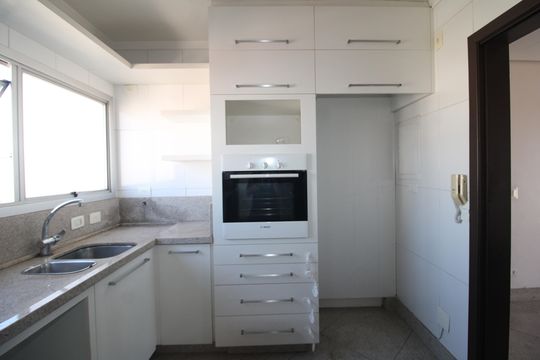 Cozinha de apartamento para alugar com 3 quartos, 92m² em Santana, São Paulo