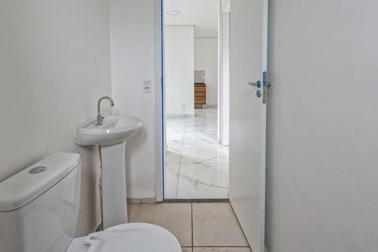 Banheiro de apartamento para alugar com 2 quartos, 41m² em Nossa Senhora do O, São Paulo