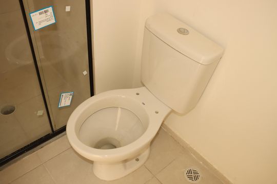 Banheiro de apartamento para alugar com 2 quartos, 44m² em Vila Ema, São Paulo