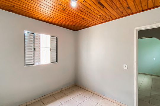 Casa para alugar com 1 quarto, 50m² em Vila Ré, São Paulo