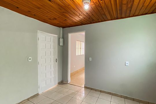 Casa para alugar com 1 quarto, 50m² em Vila Ré, São Paulo