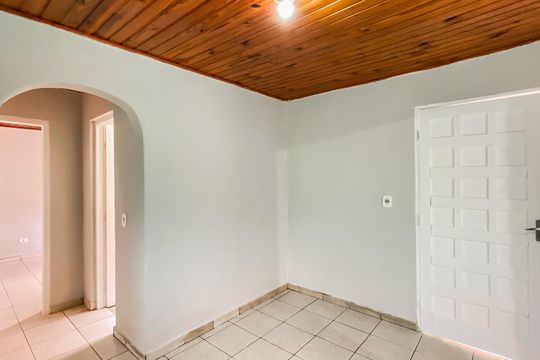 Casa para alugar com 1 quarto, 50m² em Vila Ré, São Paulo