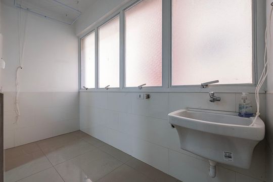 Área de Serviço de apartamento para alugar com 3 quartos, 108m² em Jardim Paulista, São Paulo