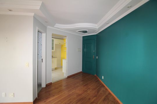 Apartamento à venda com 2 quartos, 57m² em Jardim do Colegio (zona Norte), São Paulo