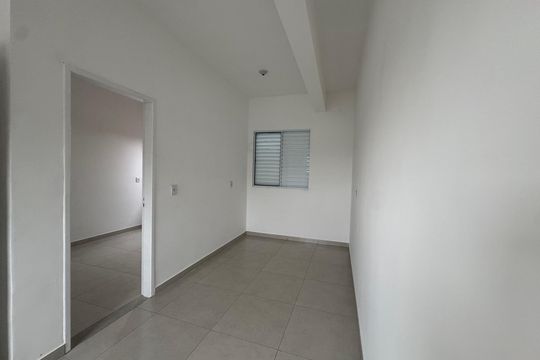 Sala de kitnet/studio para alugar com 1 quarto, 32m² em São Pedro, Osasco