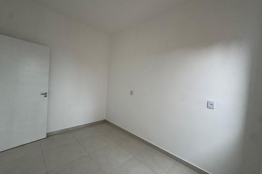 Quarto 1 de kitnet/studio para alugar com 1 quarto, 32m² em São Pedro, Osasco