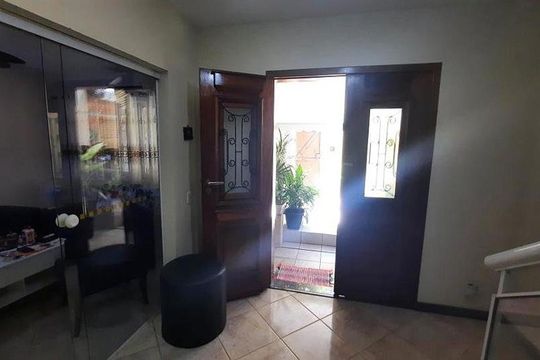 Sala de casa para alugar com 3 quartos, 208m² em Cosmorama, Mesquita