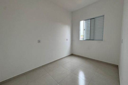 Quarto de kitnet/studio para alugar com 1 quarto, 32m² em São Pedro, Osasco