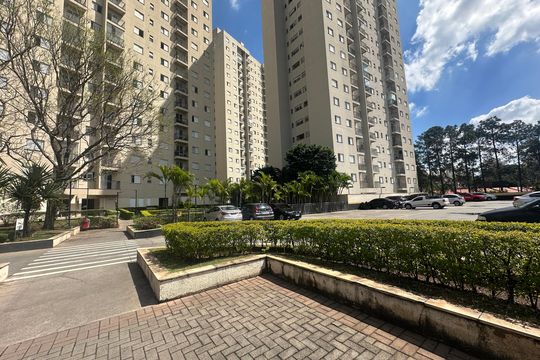 Área comum de apartamento para alugar com 2 quartos, 60m² em Jardim Tupanci, Barueri