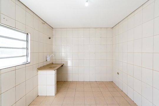 Casa para alugar com 1 quarto, 27m² em Vila Guarani (zona Sul), São Paulo