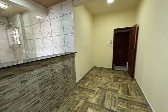Sala de apartamento para alugar com 2 quartos, 49m² em Madureira, Rio de Janeiro
