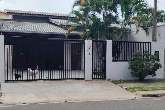 Casa à venda com 3 quartos, 132m² em Parque Via Norte, Campinas
