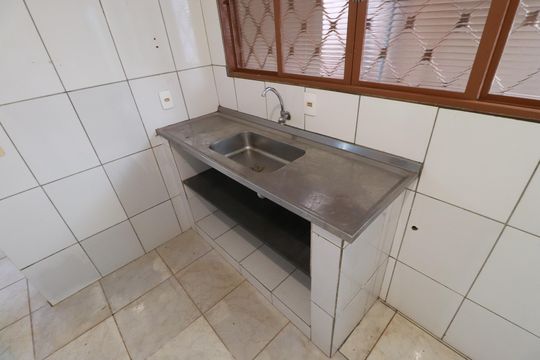 Casa para alugar com 2 quartos, 80m² em Geraldo C Carvalho, Ribeirão Preto