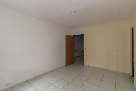 Suíte de casa para alugar com 1 quarto, 80m² em Itaquera, São Paulo