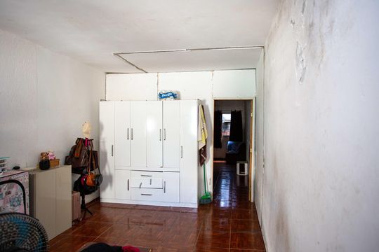 Quarto de casa à venda com 2 quartos, 50m² em Casa Grande, Diadema