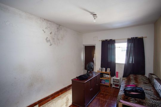 Quarto de casa à venda com 2 quartos, 50m² em Casa Grande, Diadema