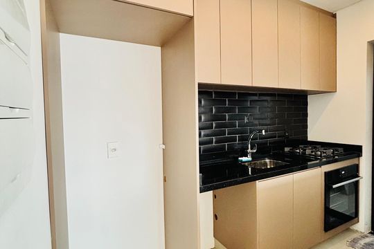 Cozinha de apartamento para alugar com 3 quartos, 112m² em Alphaville Empresarial, Barueri