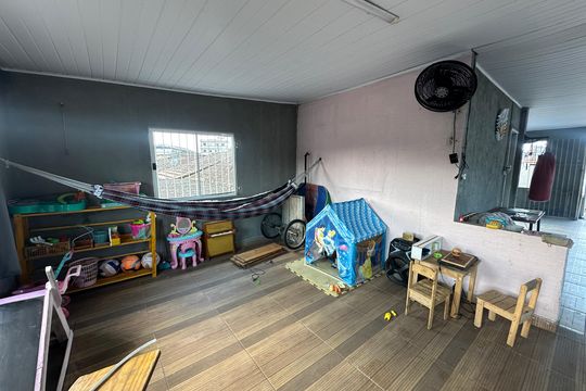 Área comum de casa para alugar com 2 quartos, 120m² em Catiapoã, São Vicente
