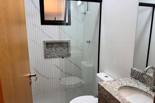 Banheiro de apartamento para alugar com 1 quarto, 29m² em Moema, São Paulo
