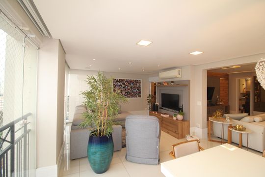 Sala  de apartamento à venda com 3 quartos, 213m² em Santana, São Paulo
