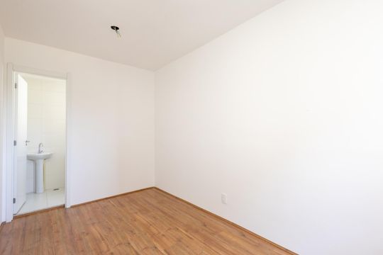 Quarto de apartamento à venda com 1 quarto, 28m² em Jardim Caravelas, São Paulo