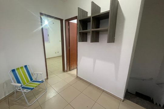 Hall de casa para alugar com 2 quartos, 56m² em Vila Nossa Senhora de Fatima, São Vicente