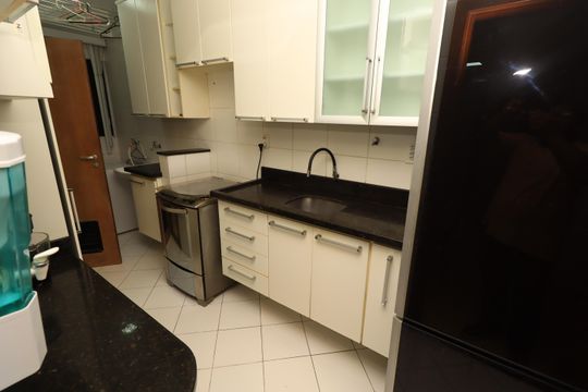 Apartamento para alugar com 2 quartos, 70m² em Jardim Armação, Salvador
