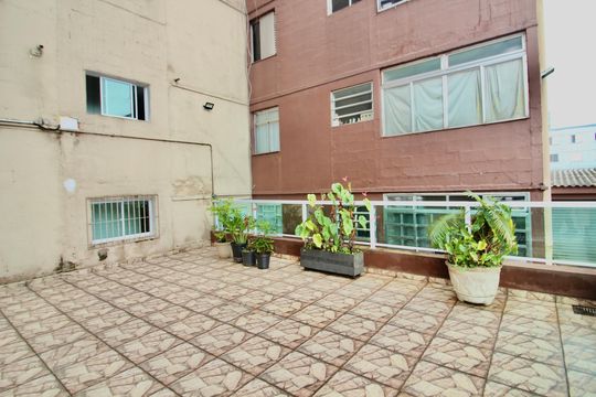 Área comum de apartamento para alugar com 2 quartos, 58m² em Conjunto Residencial José Bonifácio, São Paulo